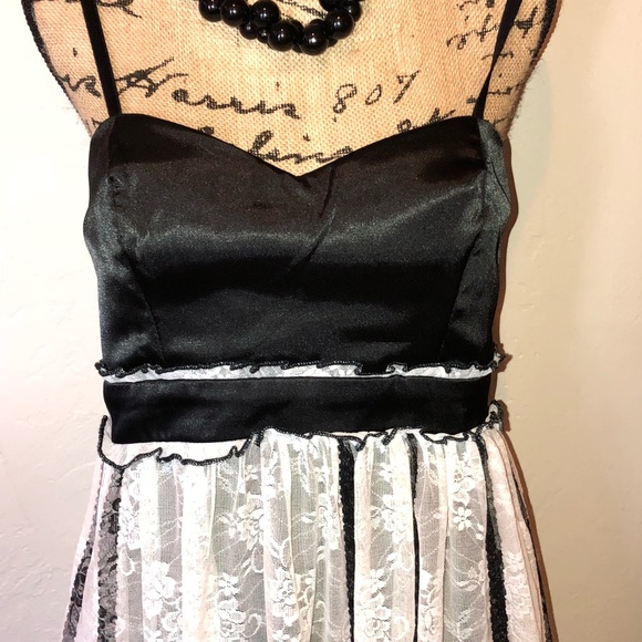 Studio Y (Maurice’s) Black & White Lace Dress - Picture 3 of 8
